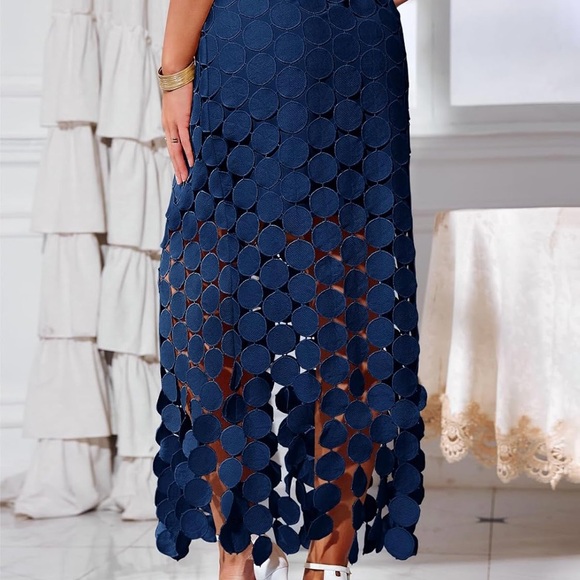 Cicy Bell Fun and Flirty Navy Blue Women's Midi Skirt Size Large NWT - Picture 4 of 10